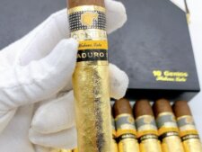 Điếu xì gà Maduro 5 Cohiba đẹp